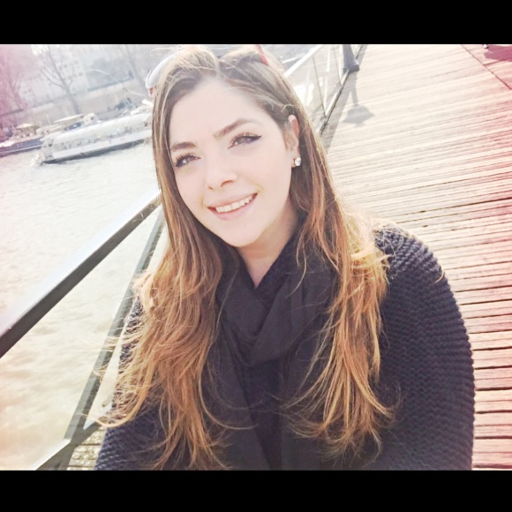 Meet your Posher, Eleni